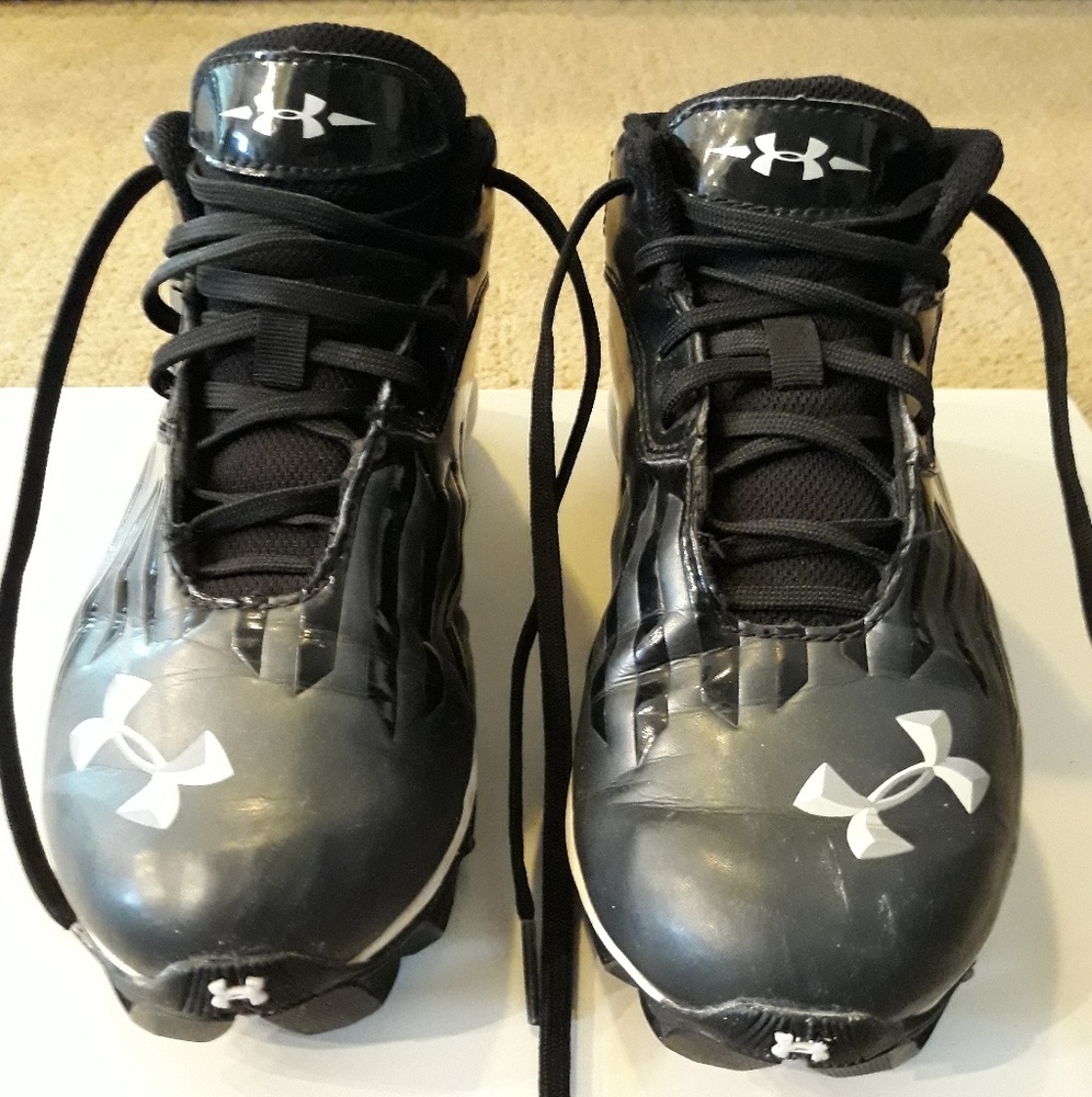 Kids Football Cleats